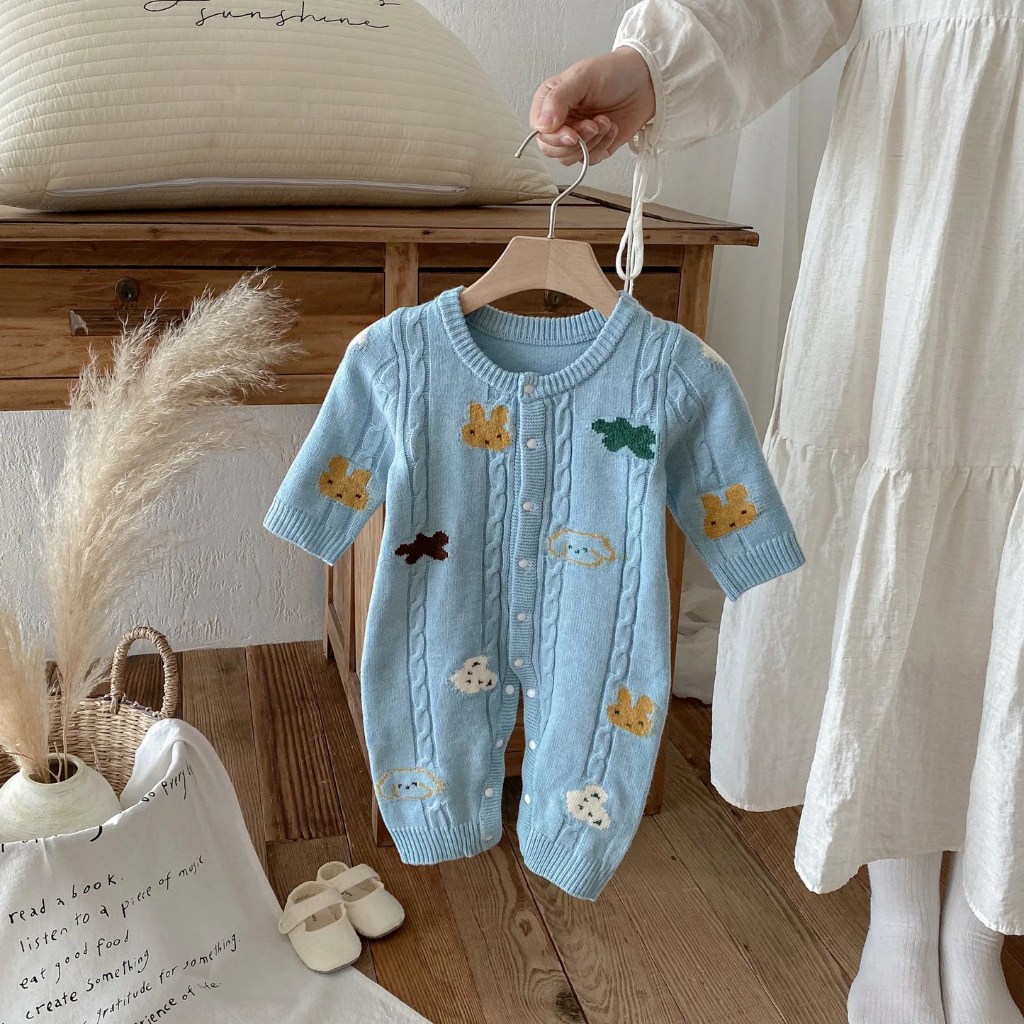 Baby Clothes 2025 Autumn and Winter New Knitted Jumpsuit for Boys and Girls Long Sleeve Cartoon Knitted Climbing Clothes